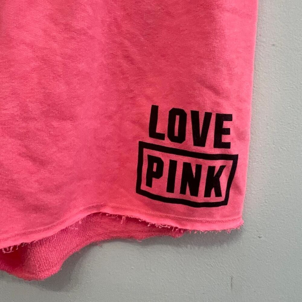 Victoria-s-secret Women's Pink Shorts - Picture 4 of 4